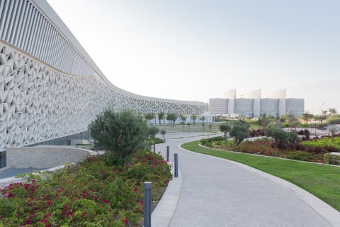 الرعاية الصحية و العلاج في قطر  