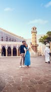 تواصل معنا