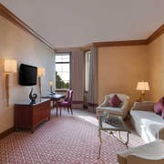 Al Aziziyah Boutique Hotel
