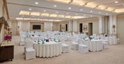 Hilton Salwa Beach Resort & Villas