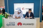 Visit Qatar وهواوي تبرمان مذكرة تفاهم لتعزيز تجربة السياحة في قطر